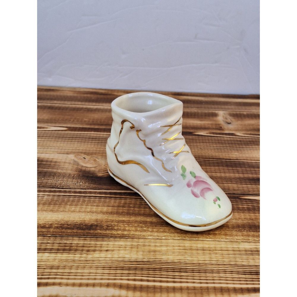 Porcelain Baby Shoe Planter with gold trim 4.5" x 3"‎